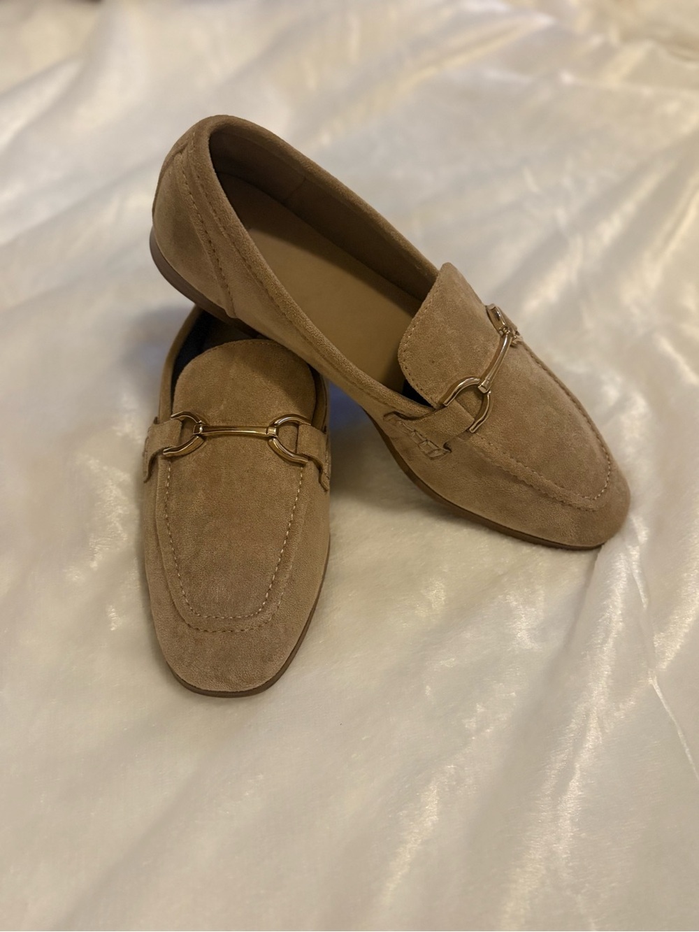 Women's Tan Suede Chic Loafers